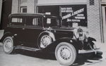 Chevrolet Parts -  1931 2-DOOR SEDAN W/ TRUNK B&W PHOTO
