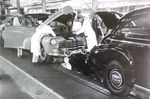 Chevrolet Parts -  1946 ASSEMBLY LINE B&W PHOTO