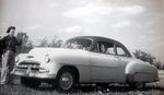 1952 COUPE DELUXE TRUNKBACK B&W PHOTO