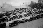Chevrolet Parts -  1930 TRAFFIC JAM AT GAS GIVEAWAY B&W PHOTO