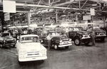 GMC Parts -  1958-59 GMC ASSY LINE B&W PHOTO